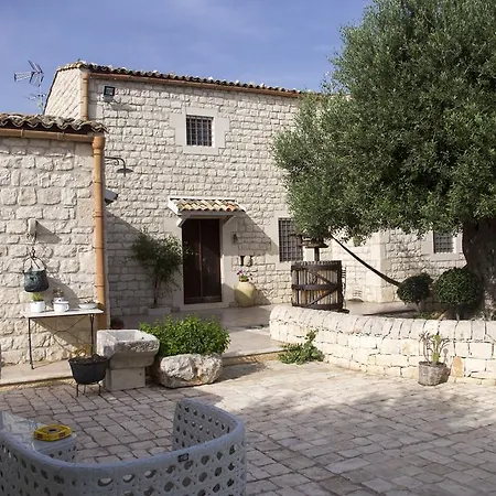 Apartment La Casazza - Country House Rosolini