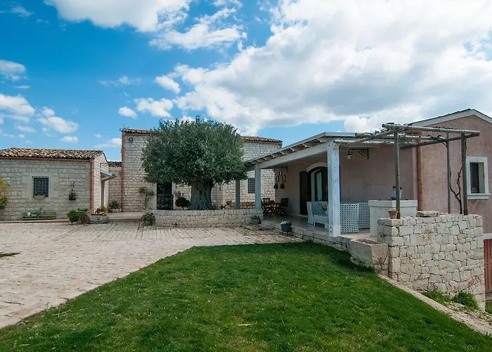 La Casazza - Country House *